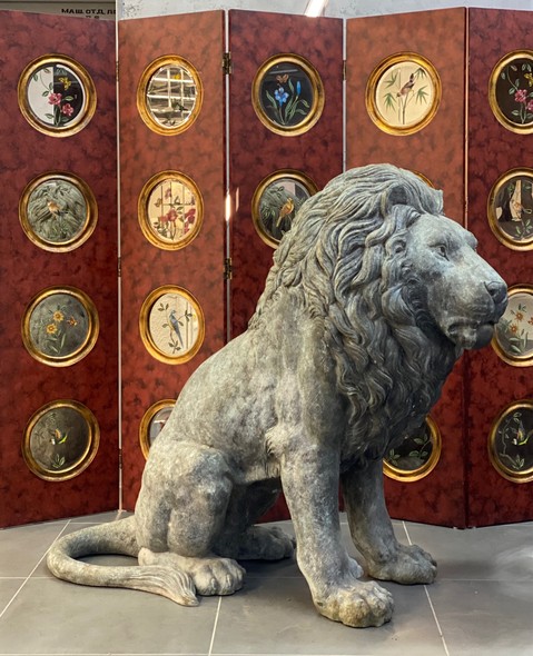 Ancient paired sculptures "Lions"