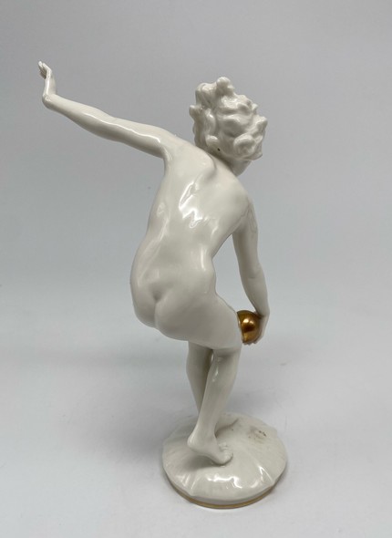 Sculpture "Gymnast with a ball"