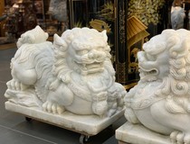Antique paired sculptures "Pho Dogs"
