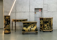 Антикварный мебельный гарнитур «Шинуазри»