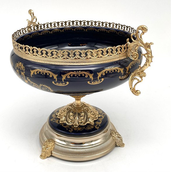 Antique bowl
for fruit, Sèvres