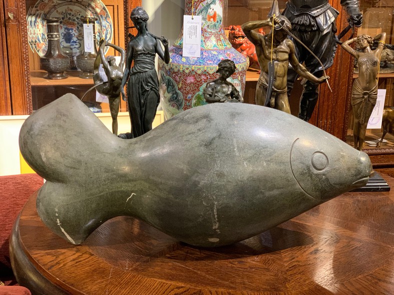 Антикварная скульптура «Рыба»
