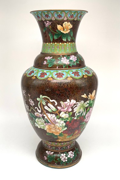 Антикварные парные вазы,
"Хризантемы", клуазоне