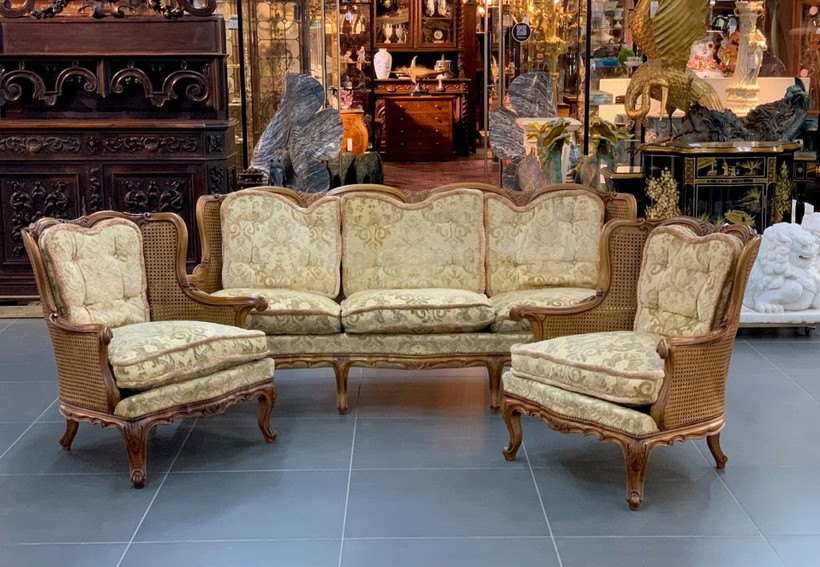 Antique set in Baroque style
