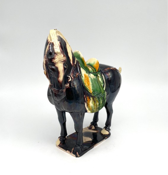 Antique sculpture "Tang Horse"
