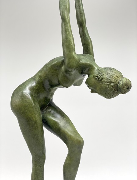 Винтажная скульптура
"Гимнастка"