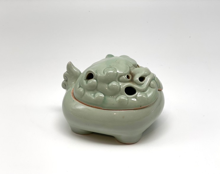 Antique aromatic bowl
"Dragon", Japan