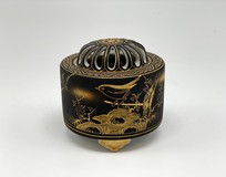 Antique fragrance bowl,
Kutani, Japan