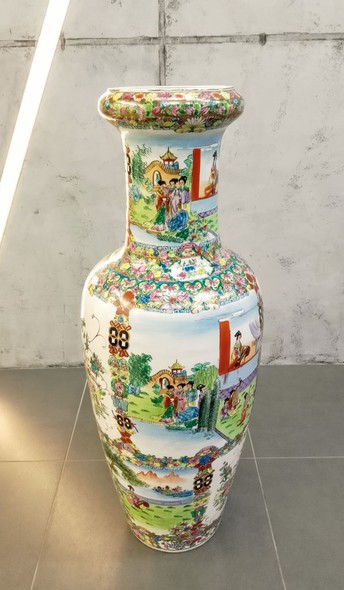 Antique Chinese vase