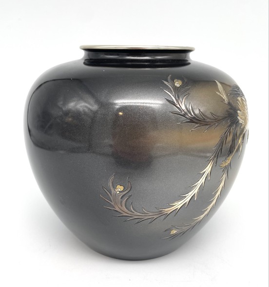 Antique vase with phoenix,
Japan