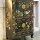 Антикварный шкаф в китайском стиле