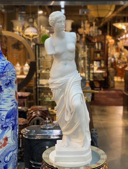 Скульптура «Венера Милосская»