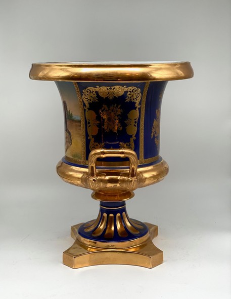 Antique vase,
crater