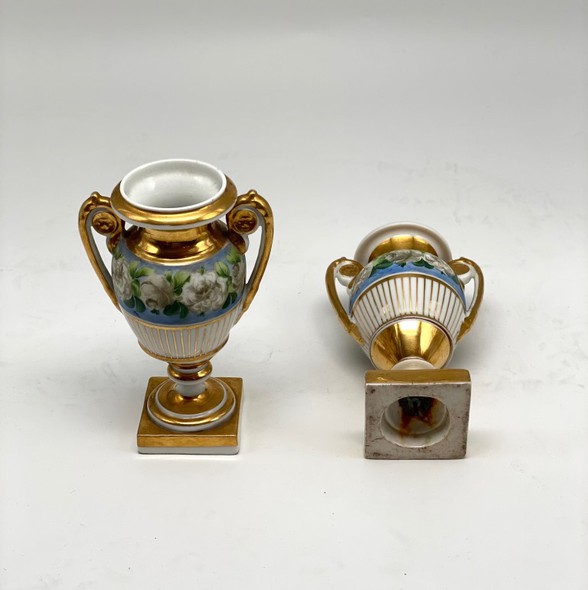 Antique steam rooms
classic vases