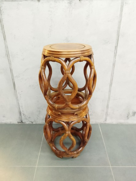 Antique pedestal oriental style