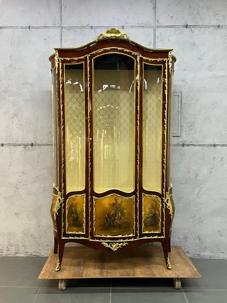 Antique Louis XV display showcase