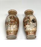 Antique paired vases, Satsuma