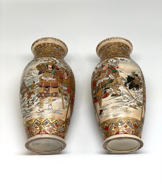 Antique paired vases, Satsuma