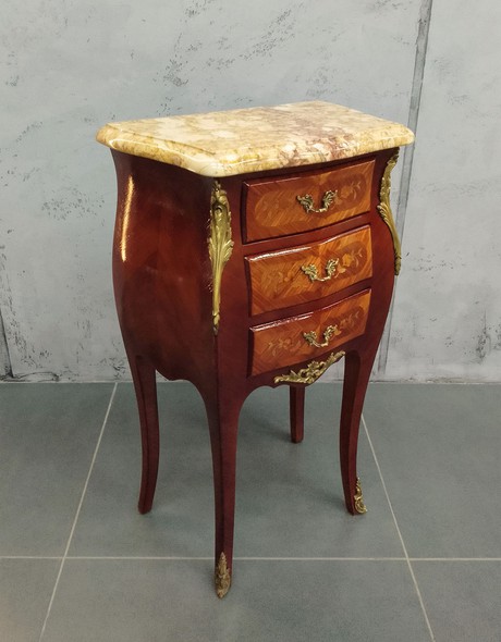 Antique Louis XV style chest of drawers