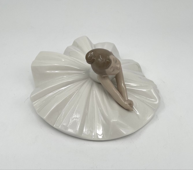 Antique statuette "Ballerina"