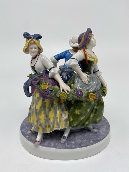 Vintage figurine
"Round Dance", Karl Enns