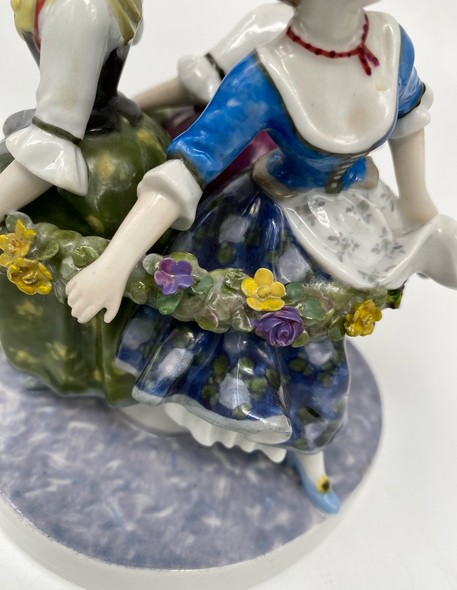 Vintage figurine
"Round Dance", Karl Enns