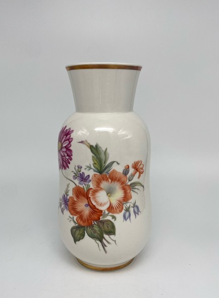 Vintage Hutschenreuther Vase