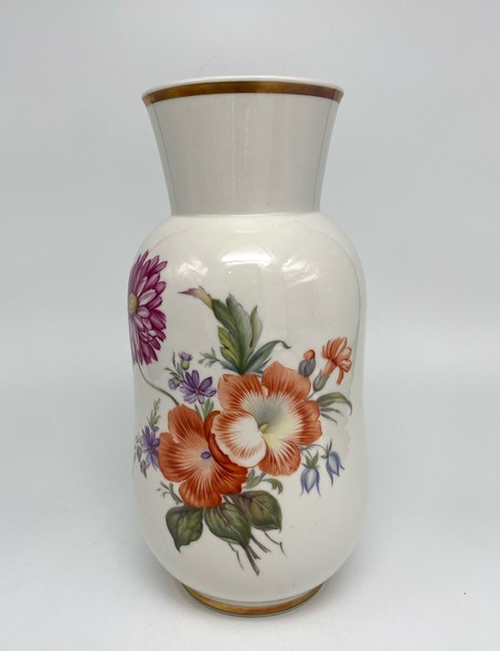 Vintage Hutschenreuther Vase