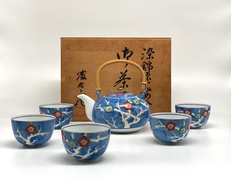 Antique tea set, Arita