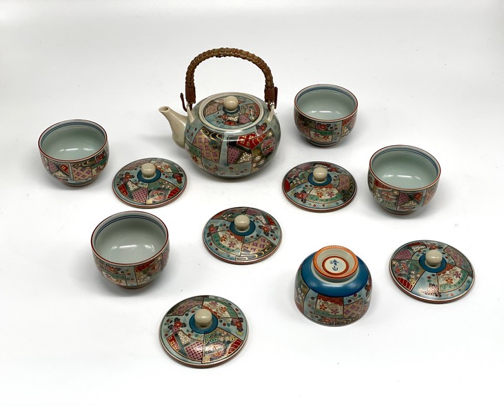 Antique tea set, Kutani