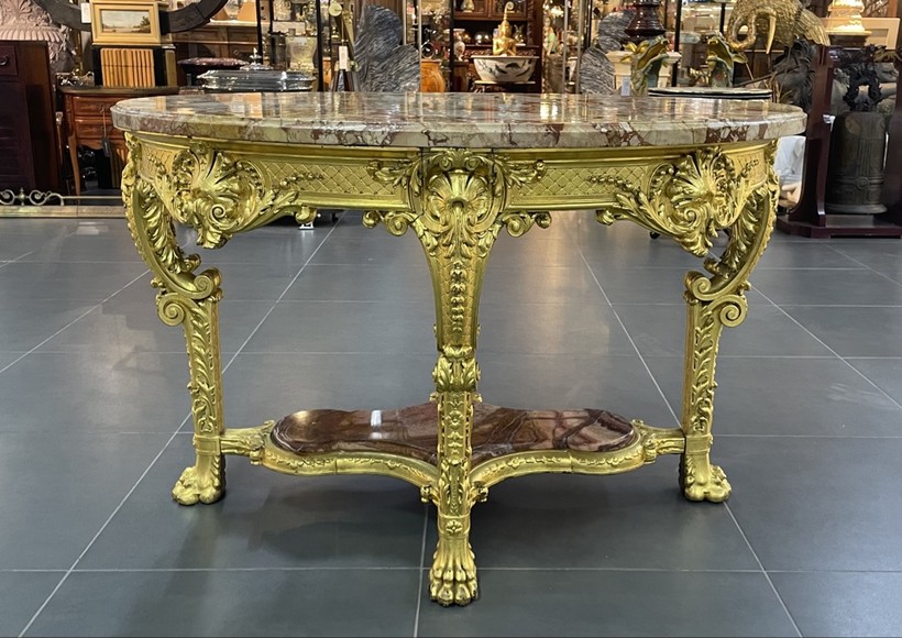 Antique Baroque table