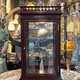 Антикварная витрина
в викторианском стиле