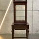 Антикварная витрина
в викторианском стиле