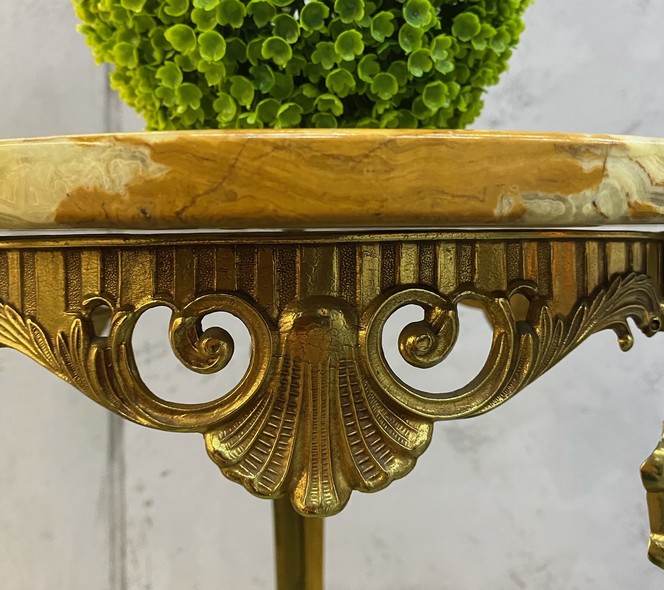 Vintage Louis XV-style table