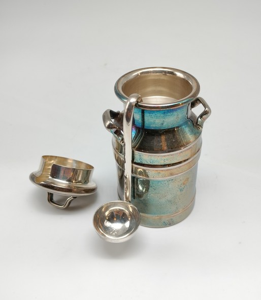 Antique mustard pot
with spoon