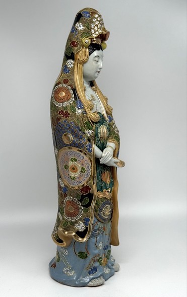 Антикварная скульптура «Гуаньнинь», Кутани