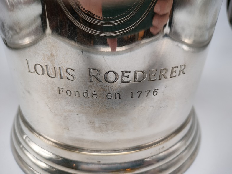 Антикварный охладитель
шампанского, Louis Roederer