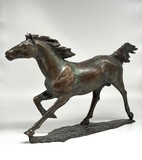 Бронзовая скульптура
"Конь"