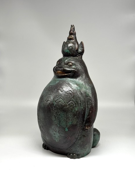 Скульптура "Тоторо"