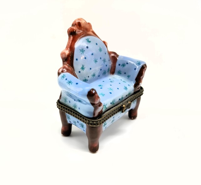 Винтажная шкатулка-кресло