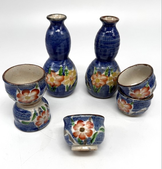 Винтажный набор для саке «Нарцисс»