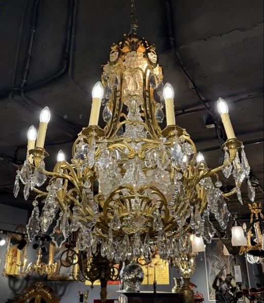 Антикварная бронзовая люстра