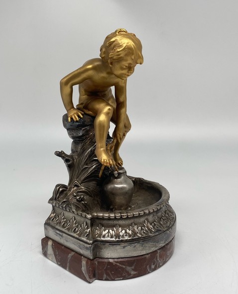 Antique sculpture
"Putto with a Pitcher"