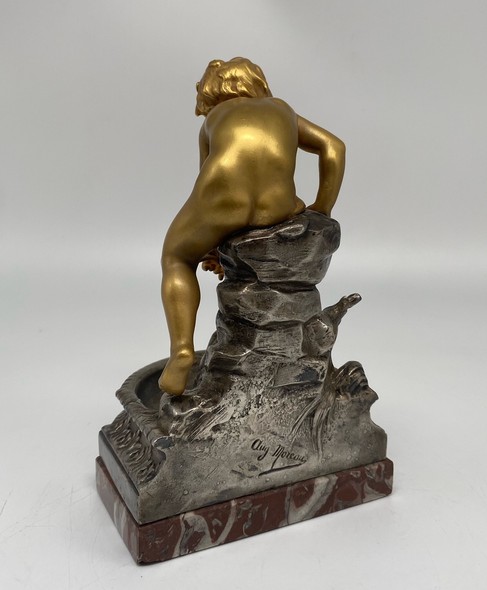 Antique sculpture
"Putto with a Pitcher"