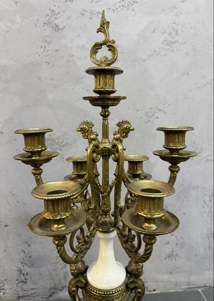 Антикварные часы с канделябрами,
Наполеон III