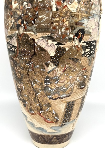 Antique paired vases,
Japan