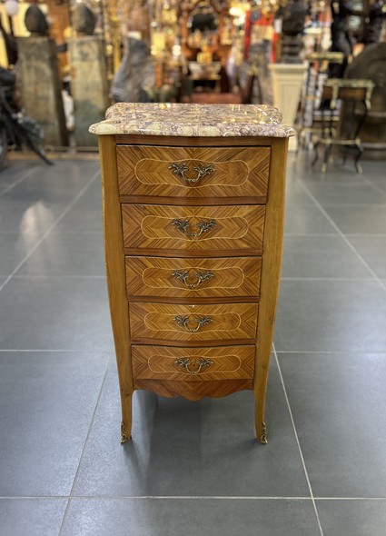 Антикварный комод
Луи XV, Франция