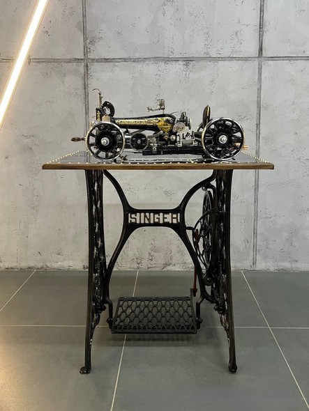 Дизайнерский светильник
«ZINGER»/«SINGER»