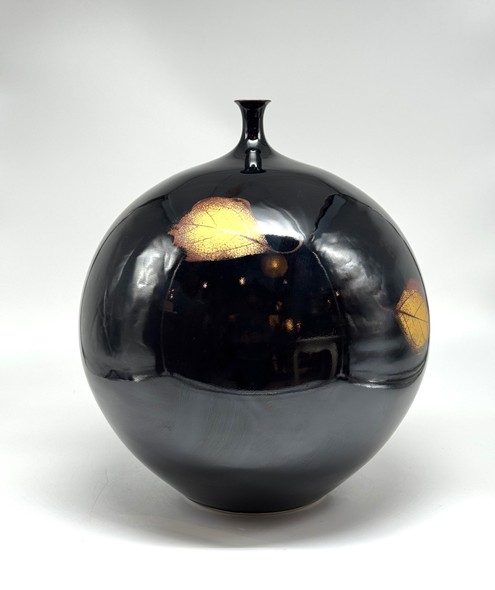 Огромная винтажная ваза,
Фудзии Сюмэй