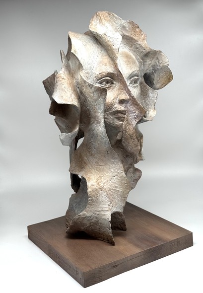 Sculpture "Girl"